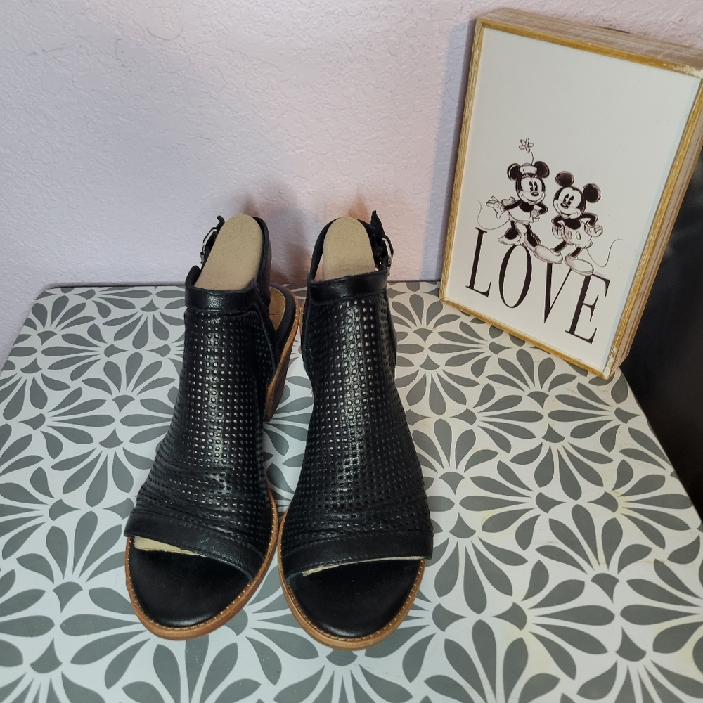 Sofft Sandles
